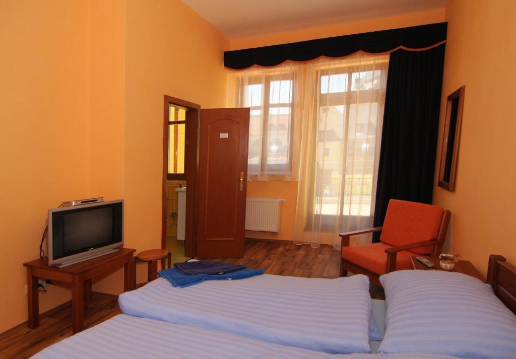 Hotel U Radnice 3*